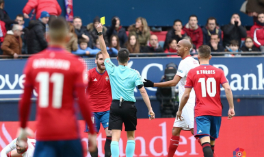 Amarilla para Nzonzi