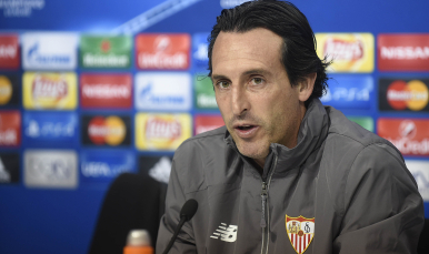 Unai Emery en sala de prensa