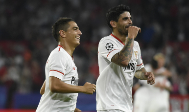 Banega en el partido ante el Spartak 