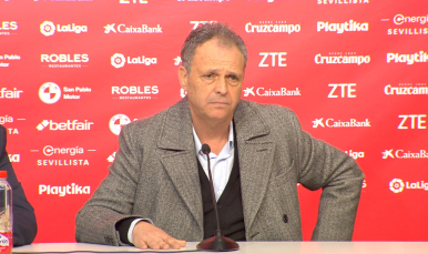 Joaquín Caparrós en la presentación de Munir