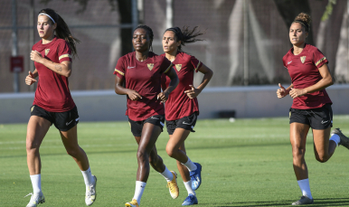 Las futbolistas se ejercitaron en la ciudad deportiva en la mañana del miércoles