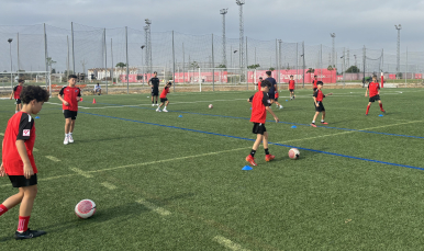 Entrenamiento en la Sevilla FC Players Academy