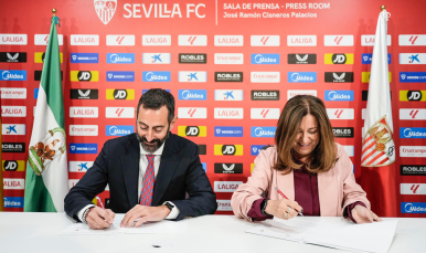 José González-Dans, junto a la consejera de educación, María del Carmen Castillo.