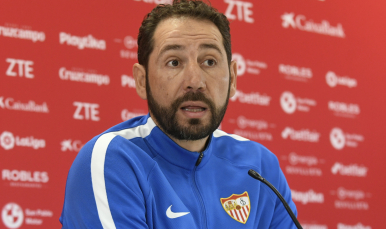 Pablo Machín en la sala de prensa