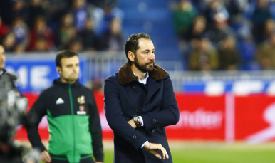 Machín del Sevilla FC en Mendizorroza