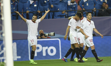 Sarabia en el partido Sevilla FC-Leicester