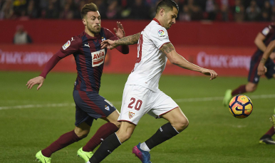 Vitolo en el Sevilla FC-Eibar