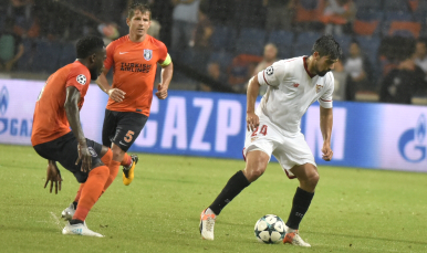 Nolito ante el Basaksehir turco