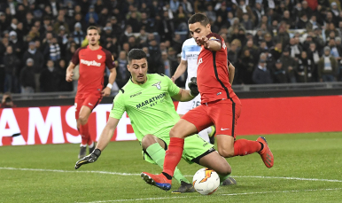 Ben Yedder frente a la Lazio