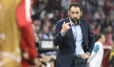 Pablo Machín da indicaciones ante la SS Lazio
