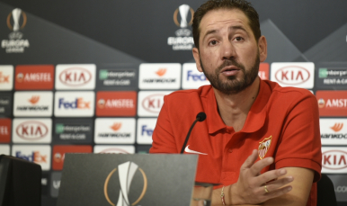 Pablo Machín del Sevilla FC en la rueda de prensa