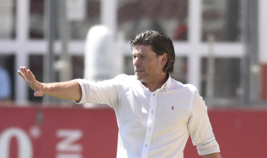 Agustín López entrenador del Sevilla FC Juvenil A