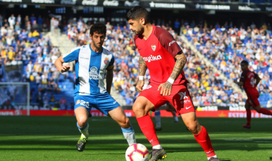 Banega del Sevilla FC ante el RCD Espanyol
