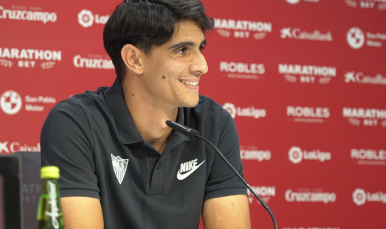Yassine Bounou en su presentación