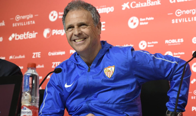 Joaquín Caparrós en la sala de prensa