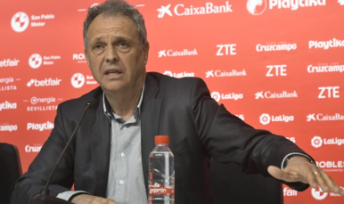 Caparrós en la sala de prensa