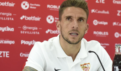 Carriço del Sevilla FC en la sala de prensa