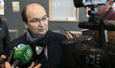 José Castro atiende a los medios en Lieja