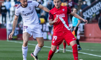 Imagen de Zarzana ante el Albacete Balompié