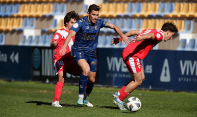 Imagen del encuentro entre el UCAM Murcia y el Sevilla Atlético