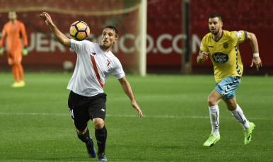 Fede San Emeterio del Sevilla Atlético ante el Lugo