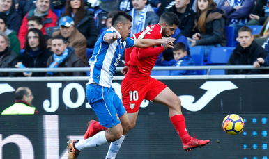 Banega del Sevilla FC ante el Espanyol