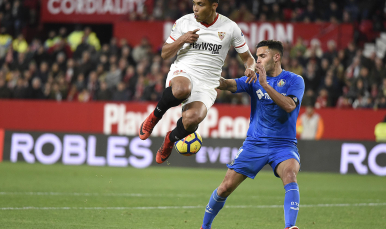 Muriel del Sevilla FC ante el Getafe