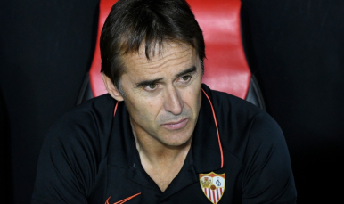 Lopetegui en el banquillo ante el APOEL