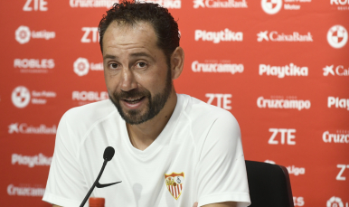 Pablo Machín en la sala de prensa del Ramón Sánchez-Pizjuán