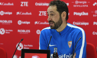 Pablo Machín en la sala de prensa
