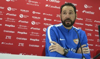 Pablo Machín en la sala de prensa