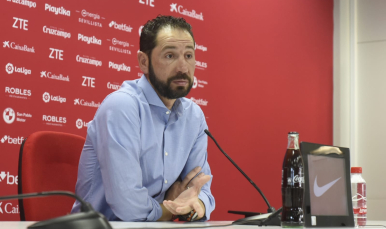 Pablo Machín en la sala de prensa