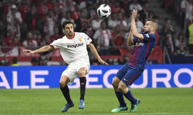 Jesús Navas del Sevilla FC ante el FC Barcelona