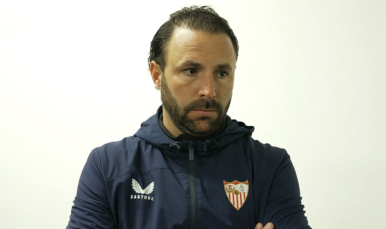 Lolo Rosano, entrenador del Sevilla FC Juvenil A