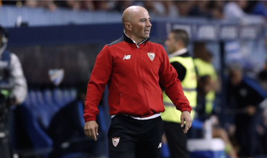 Sampaoli en el banquillo ante el Málaga C.F.