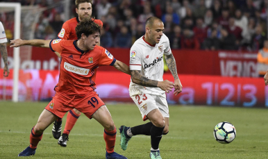 Sandro del Sevilla FC ante la Real Sociedad