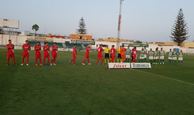 Amistoso entre el Atlético Sanluqueño y el Sevilla Atlético