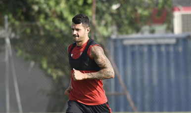 Vitolo realiza carrera continua