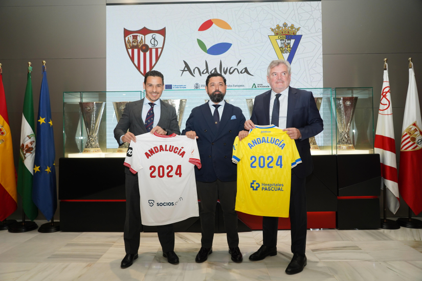 Los presidentes de Sevilla FC y Cádiz, con Antonio Sanz