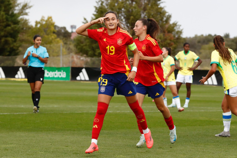 Imagen de Alba Cerrato con la selección sub-17