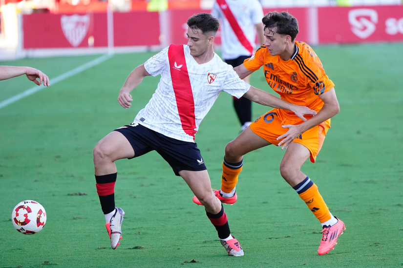 Imagen del encuentro entre el Sevilla Atlético y el Real Madrid Castilla