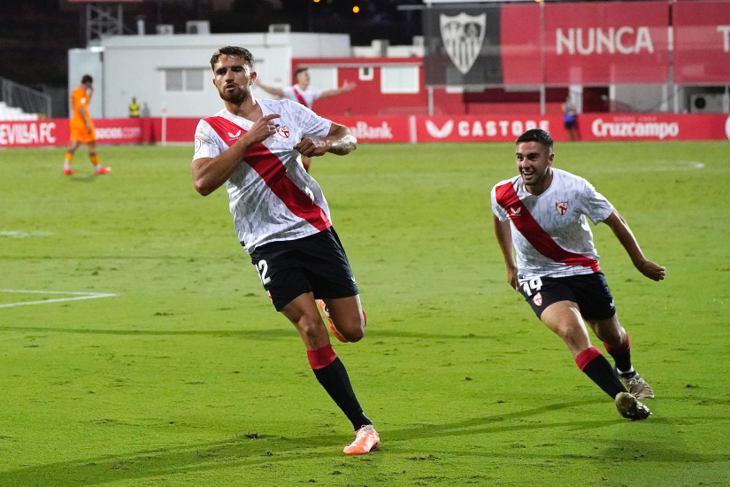 Imagen de García Pascual celebrando el gol ante el Real Madrid Castilla