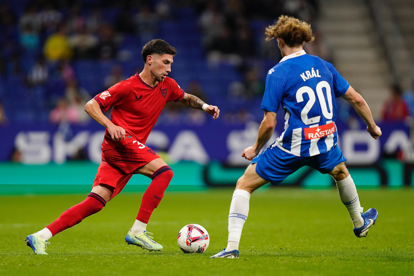 Imagen de José Ángel Carmona ante el RCD Espanyol