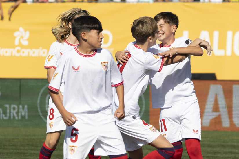 Los sevillistas celebran el pase a la gran final