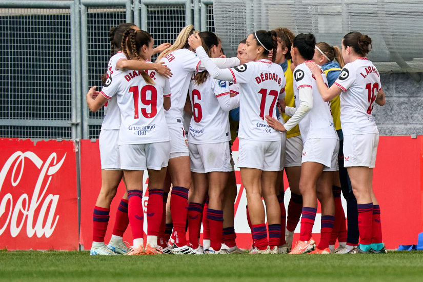 Celebración de gol de Gemma Gili en Lezama
