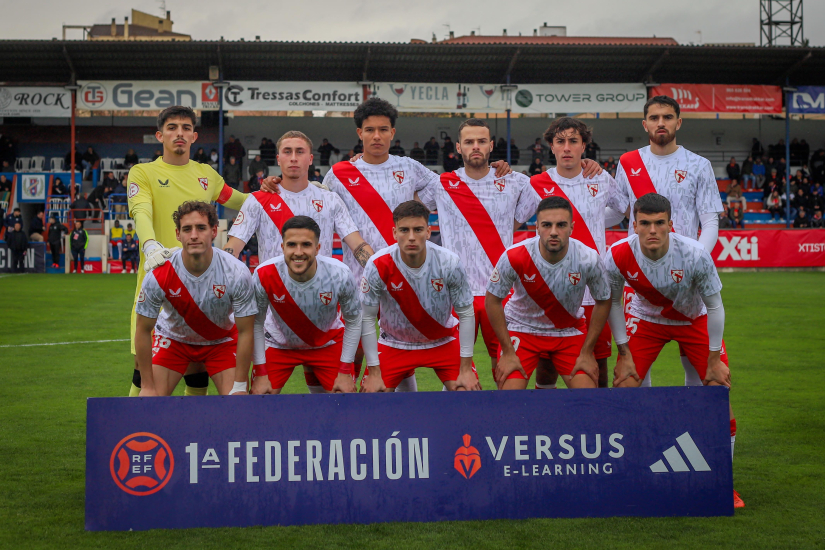 Imagen del Sevilla Atlético frente al Yeclano Deportivo