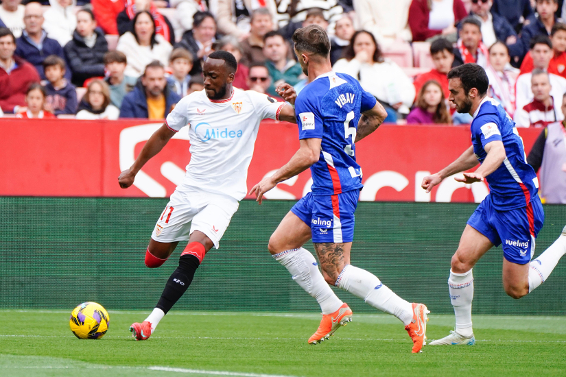 Lukebakio del Sevilla FC ante el Athletic Club