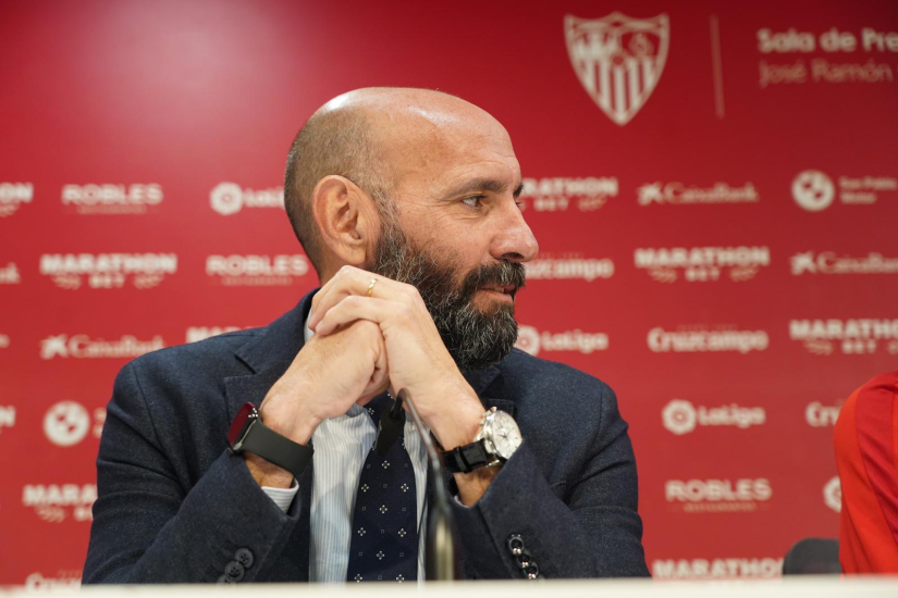 Monchi speaking at En-Nesyri's presentation Monchi speaking at En-Nesyri's presentation