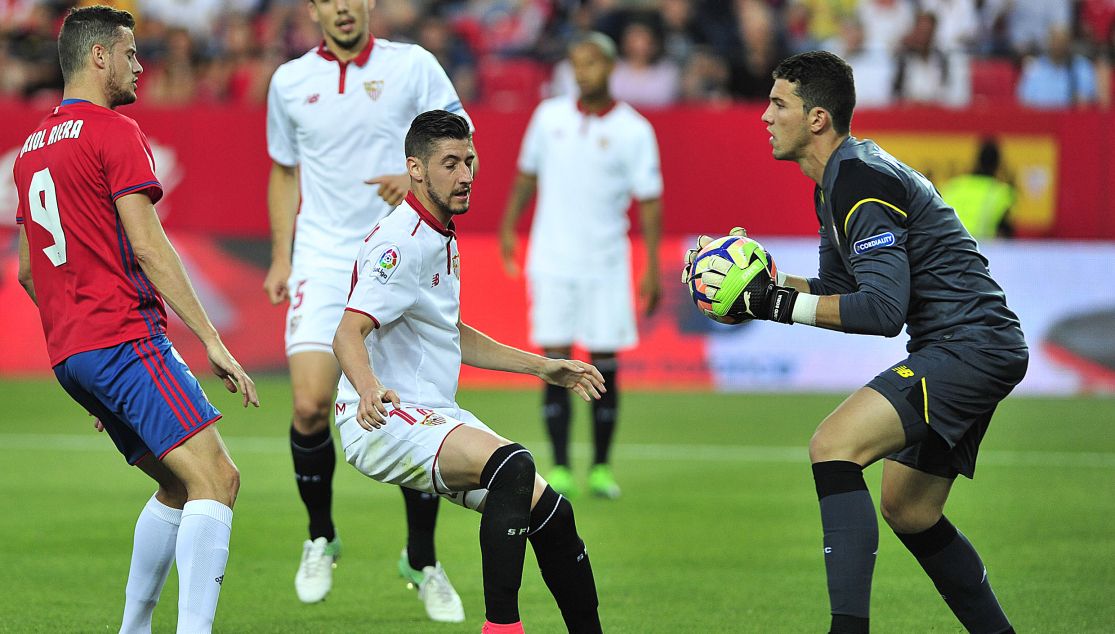 David Soria ante el Club Atlético Osasuna