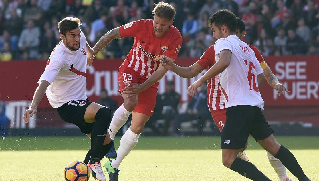 Partido entre el Sevilla Atlético y la UD Almería